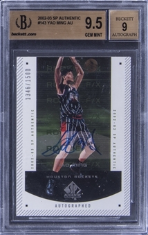 2002-03 SP Authentic #143 Yao Ming Signed Rookie Card (#1346/1500) - BGS GEM MINT 9.5/Auto 9